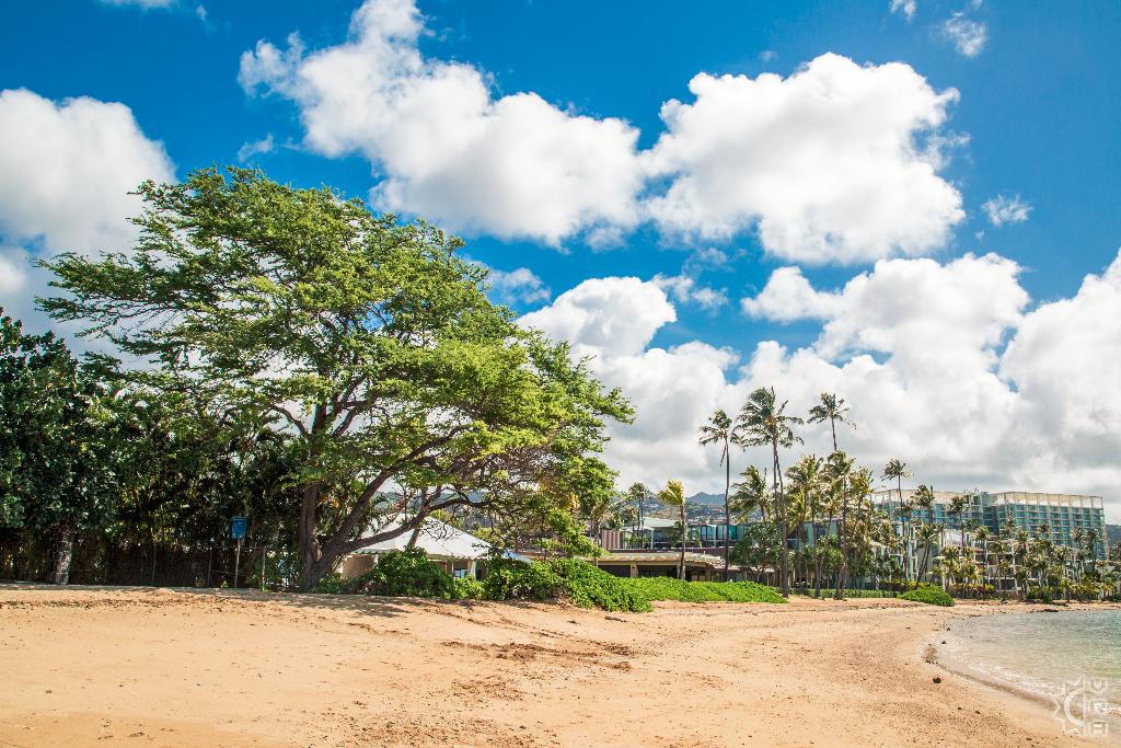 Waialae Beach in Kahala, Oahu, Hawaii Hawaiian Beach Rentals