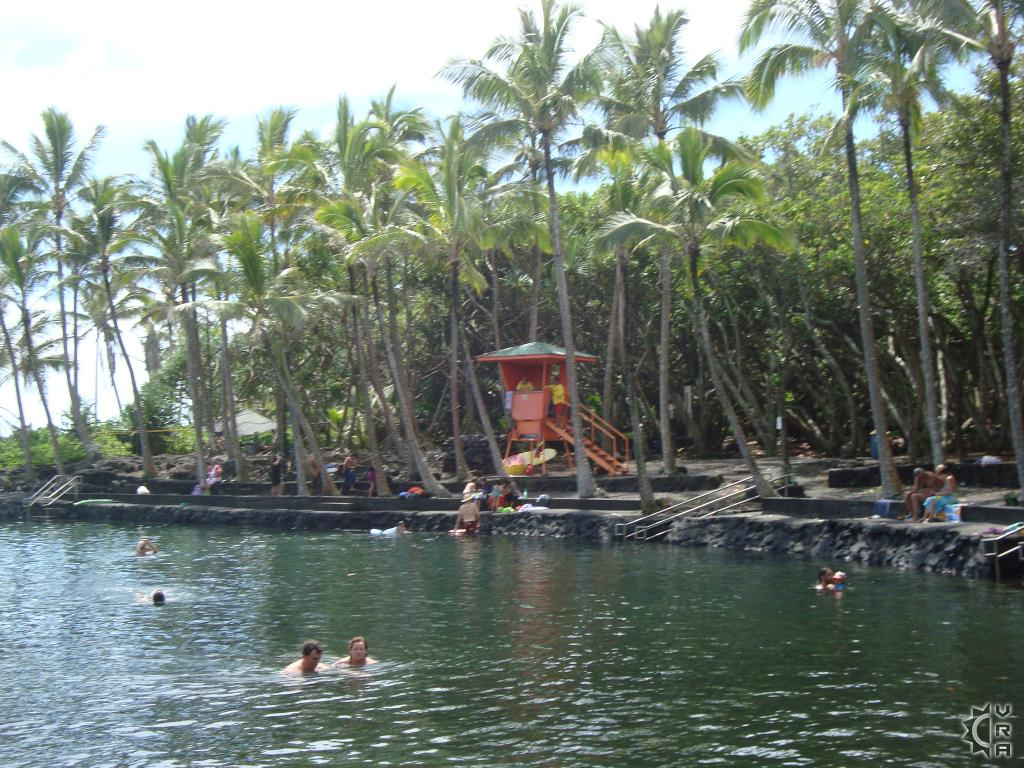 Ahalanui Beach Park in Pahoa, Big Island, Hawaii Hawaiian Beach Rentals